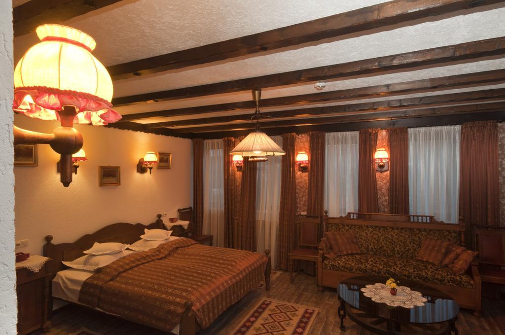 La Marele Moft Hotell Slănic Rom bilde